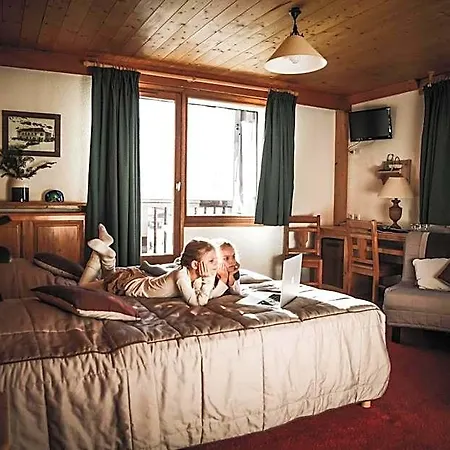 Le Refuge Hotell 3*